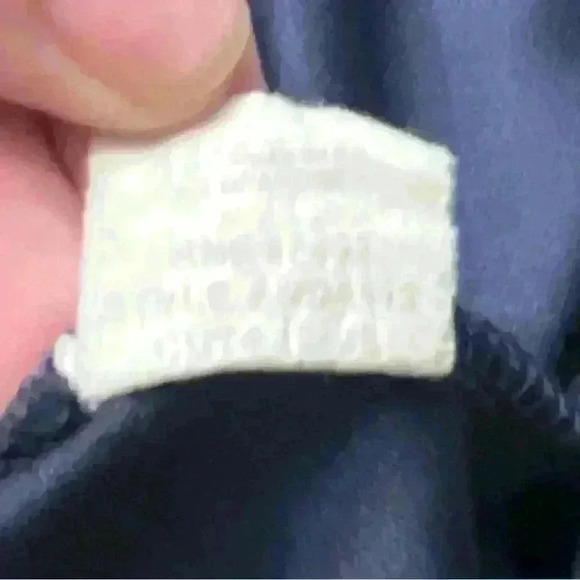 ⭐️2/$10⭐️ Patterned women’s long sleeved shift dress size S - Picture 7 of 7